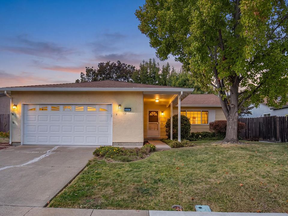 1st image of 2257 Ross Place