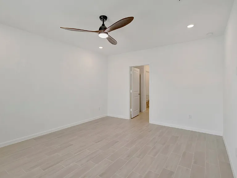 11172 NW Middle Stream Dr — Photo 22
