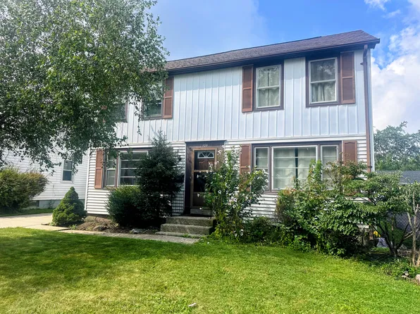 106 Montfort Dr, Buffalo, NY 14225