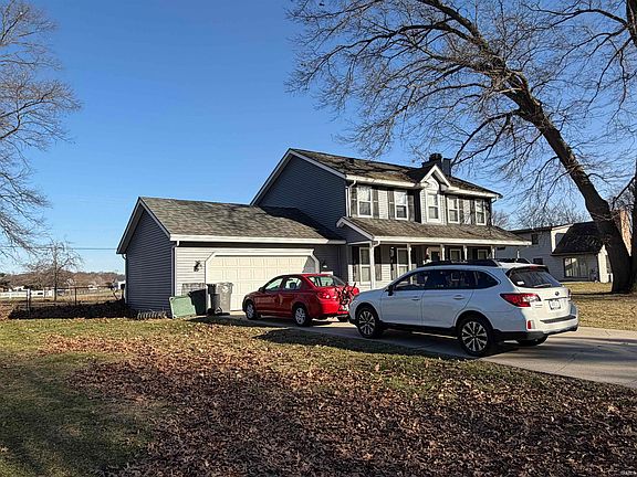 3rd image of 57792 Pendleton Dr