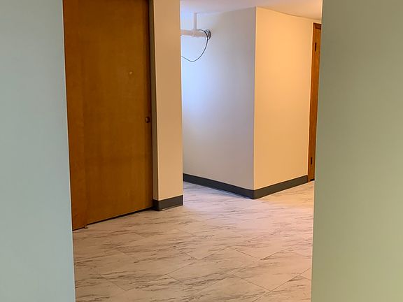 4th image of 3315 N Lamon Ave #G