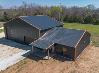 1798 E 328th Rd, Bolivar, MO 65613