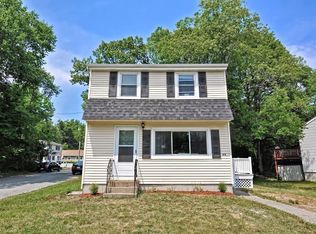 44 N Shore Rd, Holbrook, MA 02343