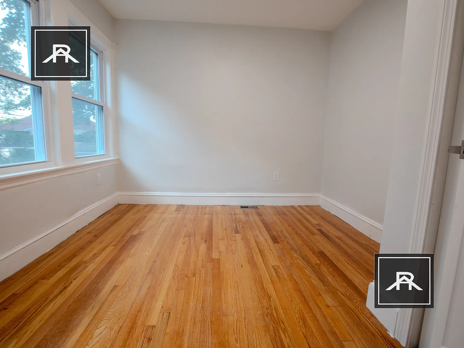 4 bed, 2.0 bath, $6,500 — Photo 3