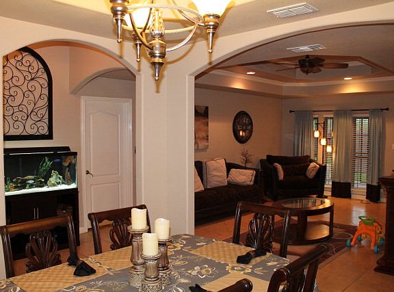 4th image of 6725 Stone Oak Dr