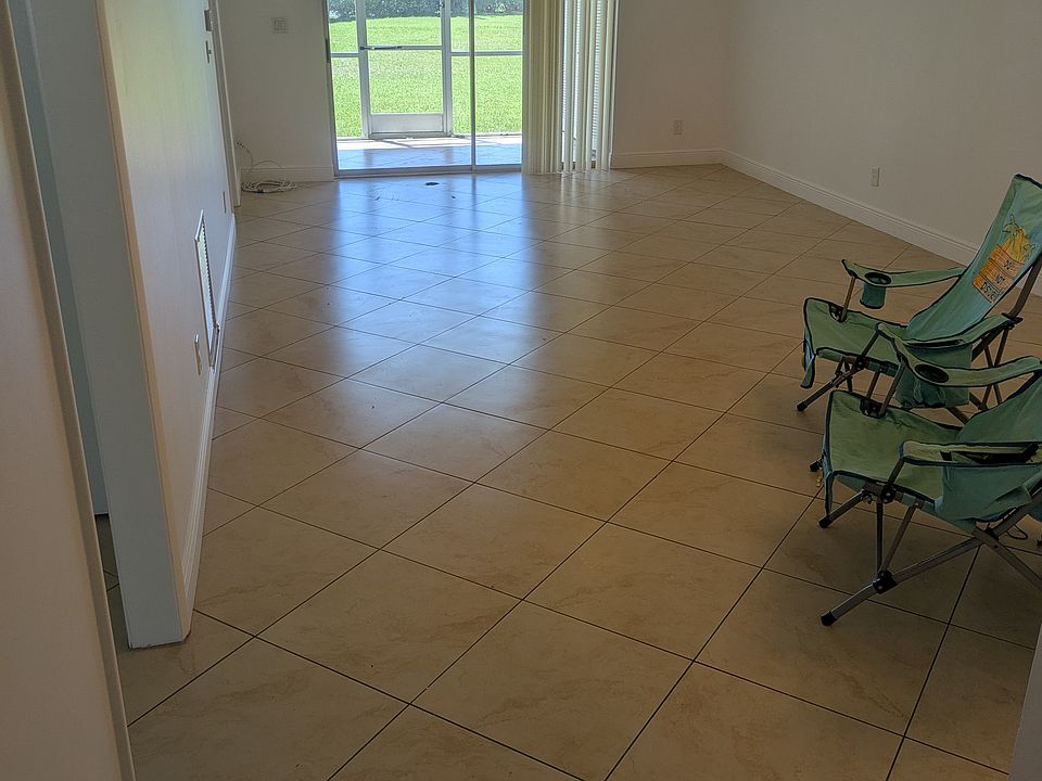 Living rm, Dining Rm, from entry