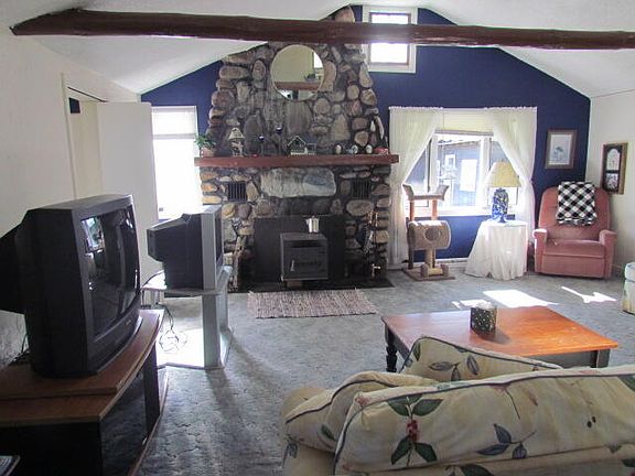5th image of 4338 Michelson Ave