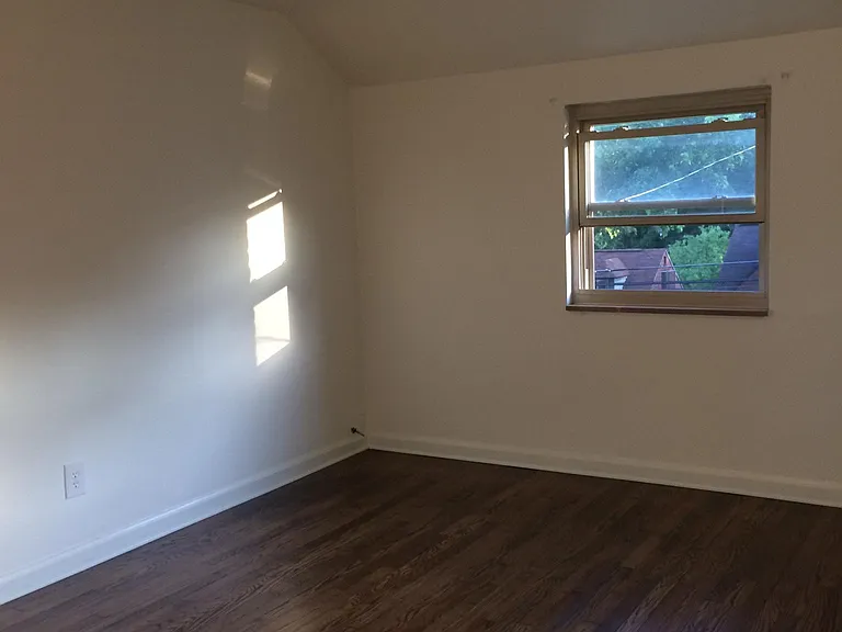 703 Vallevista Ave — Photo 10