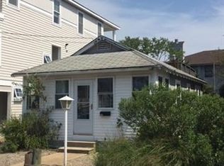 409 Holyoke Ave, Beach Haven, NJ 08008