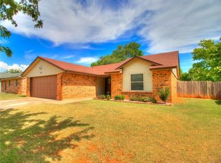 1113 W Griggs Way, Mustang, OK 73064