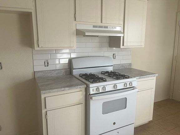 5th image of 500-548 Cherokee Ave #540-4