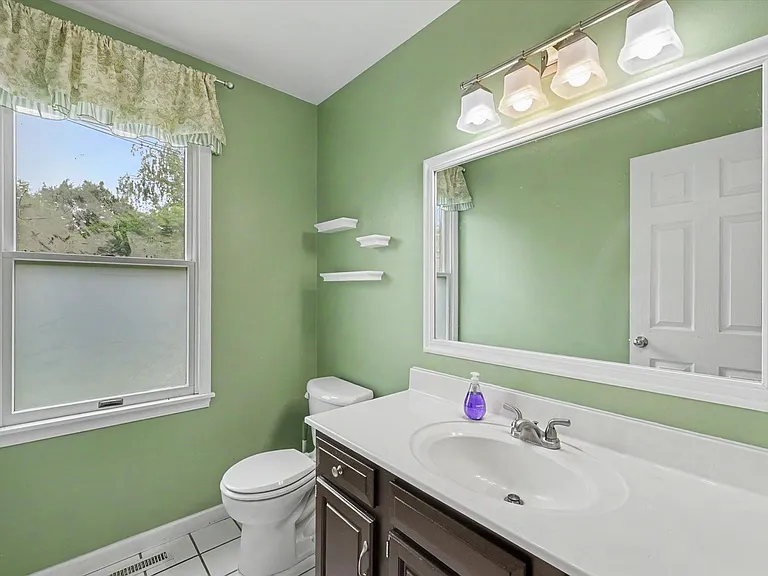 2401 Peppertree Pl — Photo 20