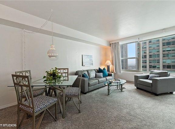 3rd image of 3600 N Lake Shore Dr APT 1910