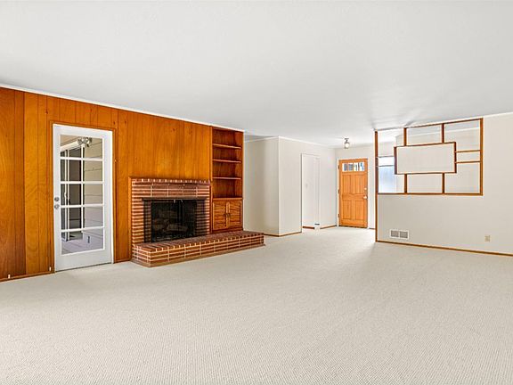 2nd image of 2 Cushing Avenue
