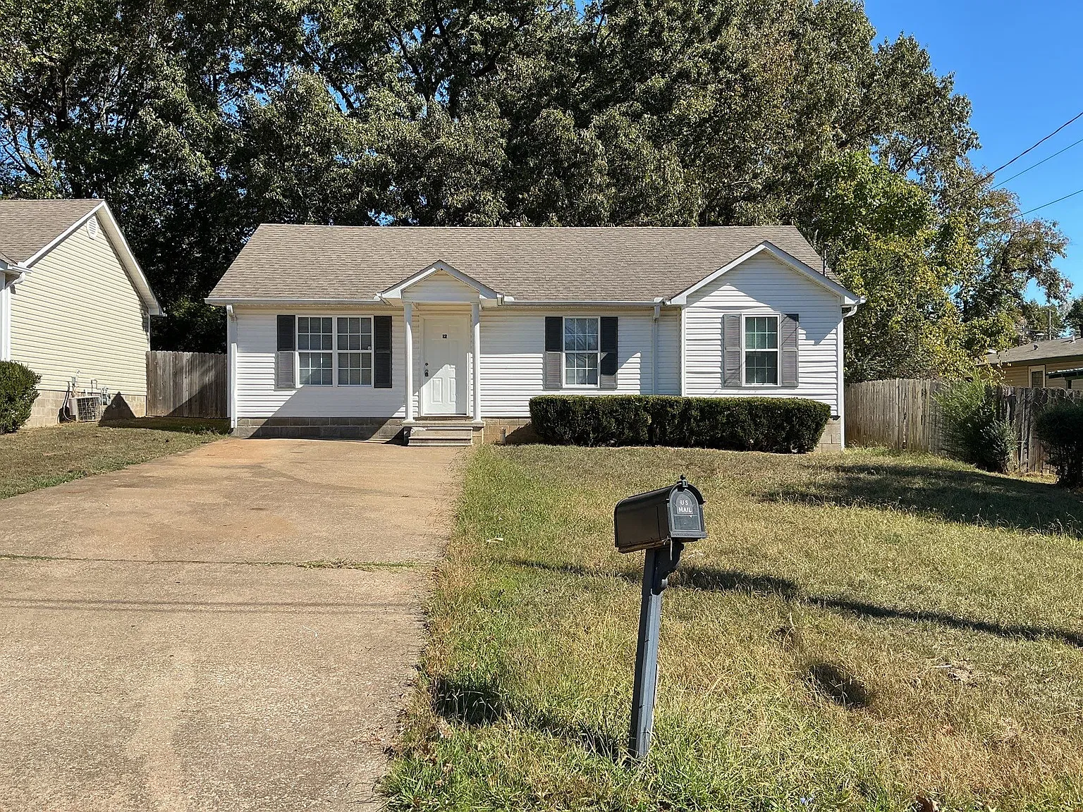 3 bed, 1030 sqft, $1,500 — Photo 1