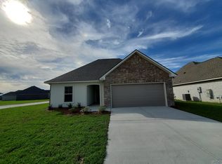 234 Pond Dr, Thibodaux, LA 70301