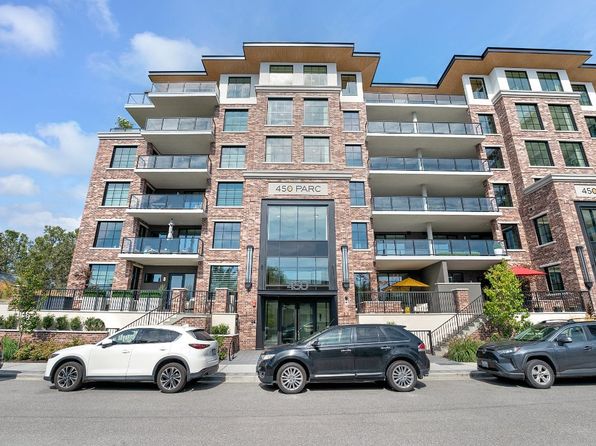 450 Groves Ave #102, Kelowna, BC V1Y 4Y5