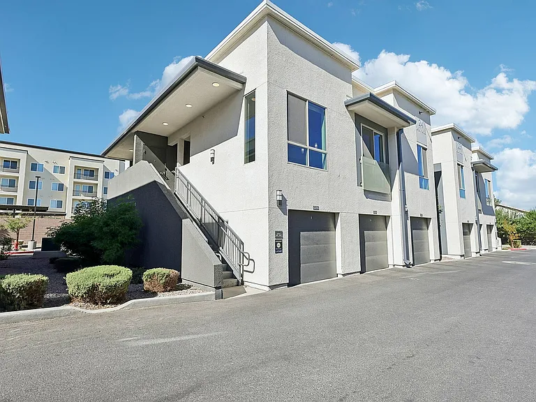 Carriage Style Apartment Homes