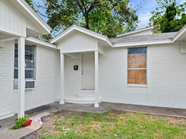 806 E Emily Ave #2, Wharton, TX 77488