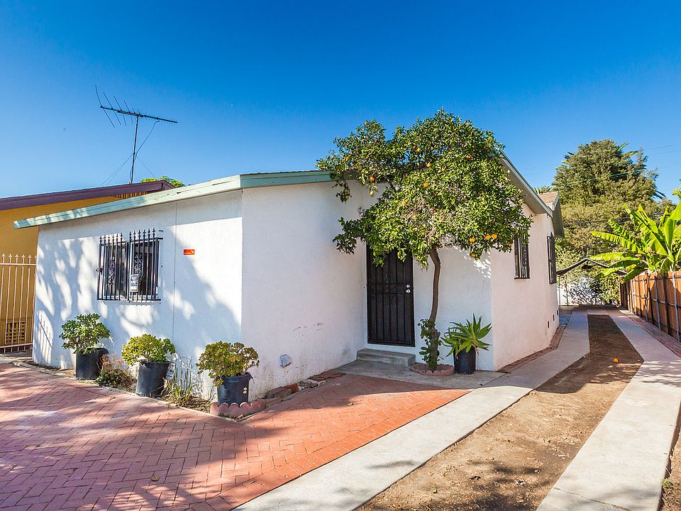1st image of 747 W Century Blvd