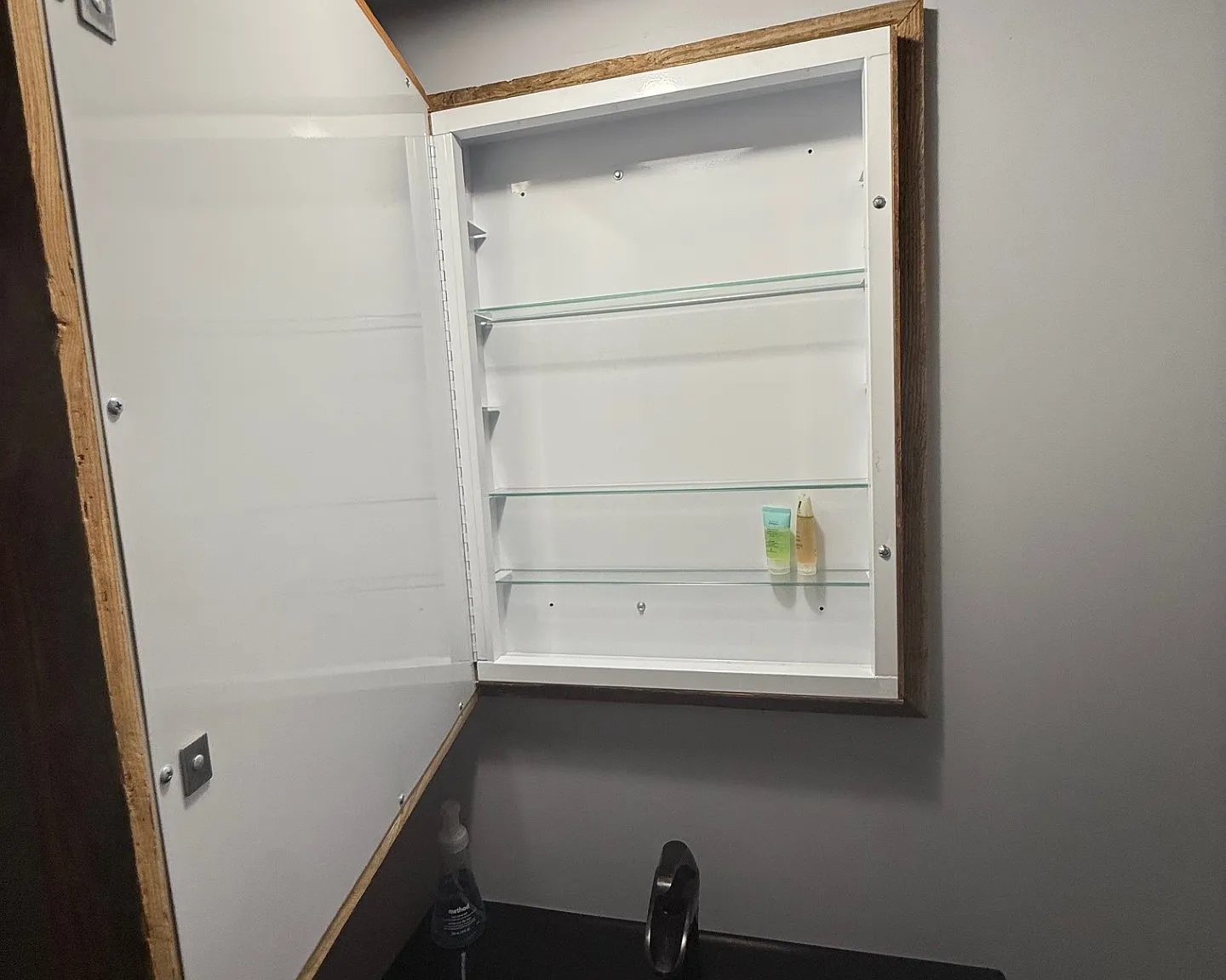 2 bed, 550 sqft, $2,250 — Photo 4