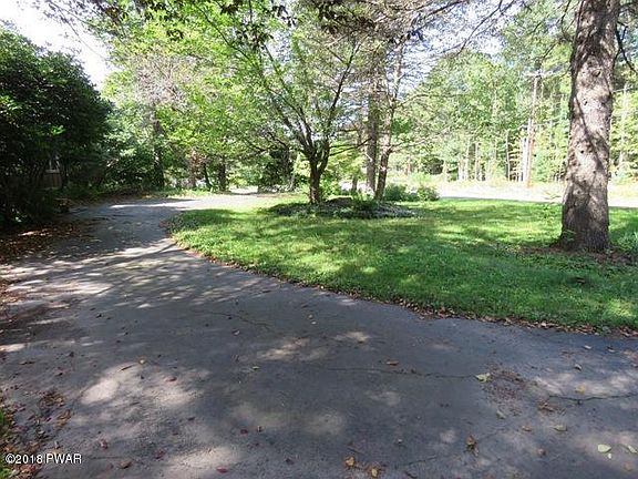 2nd image of 192 Purdytown Tpke