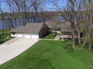 611 N Evans St, Tecumseh, MI 49286