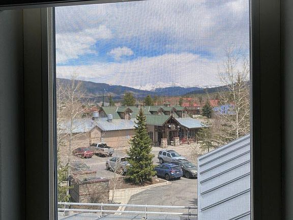 5th image of 730 N Summit Blvd #A-202