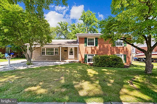 1103 Playford Ln Photo 1