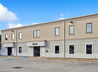 800 N Causeway Blvd #204, Metairie, LA 70001
