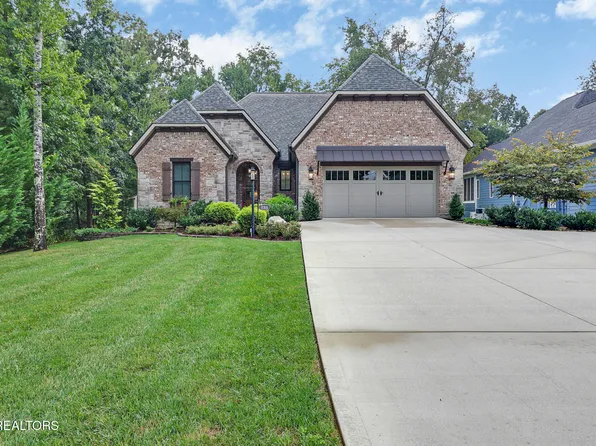 235 Forest Hill Dr, Fairfield Glade, TN 38558