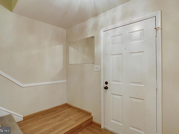 5th image of 1707 Redgate Farms Ct