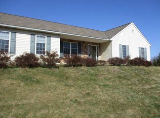 11 Spring Ct, Birdsboro, PA 19508