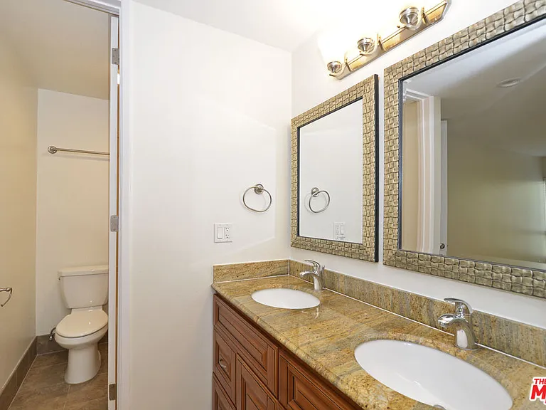 5950 Canterbury Dr #C212 — Photo 14