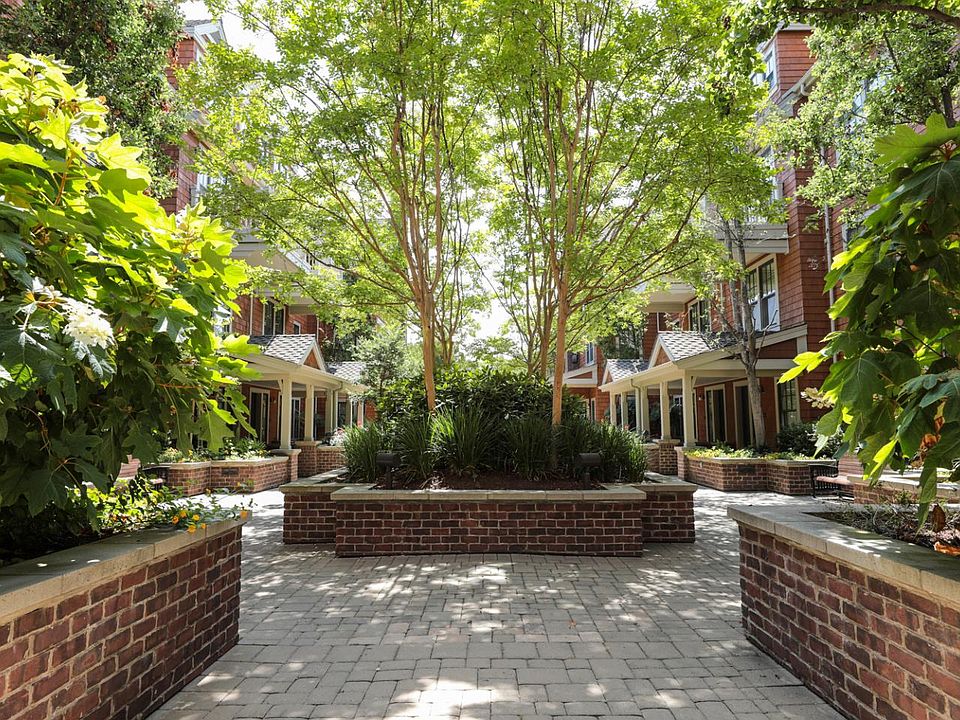 1st image of 325 Channing Ave APT 311