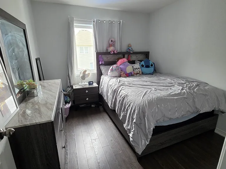 8250 Tulip Tree Dr — Photo 7