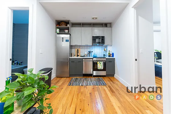 Rented by Urban Pads | media 10