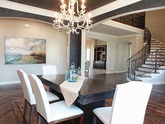 Beautiful Transitional Home with a spacious, open dining room
