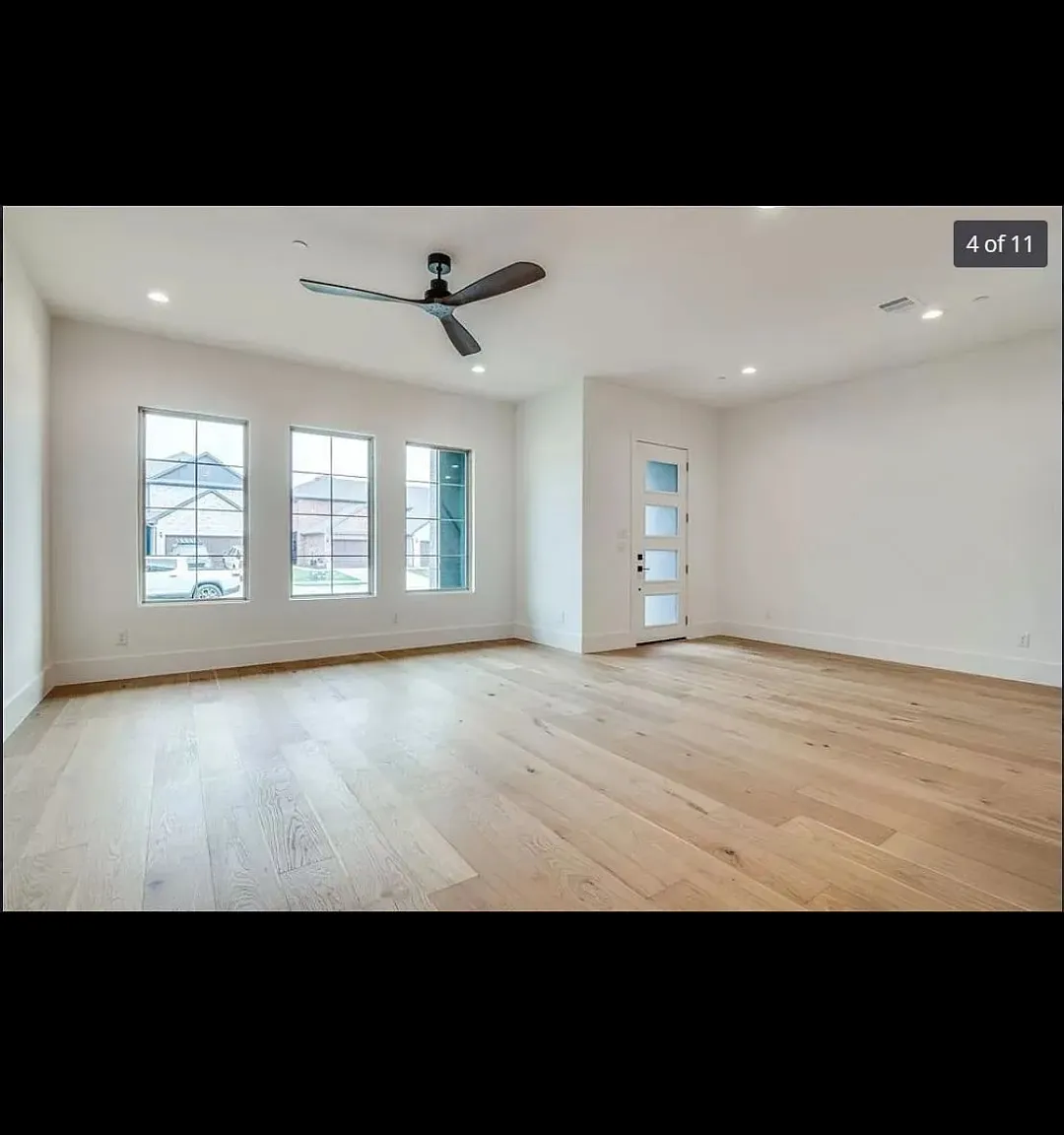 3 bed, 2.5 bath, 2252 sqft, $3,100 — Photo 3
