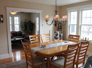7 Holly St #2, Salem, MA 01970