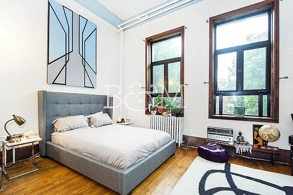 Rented by Brick&Mortar | media 17