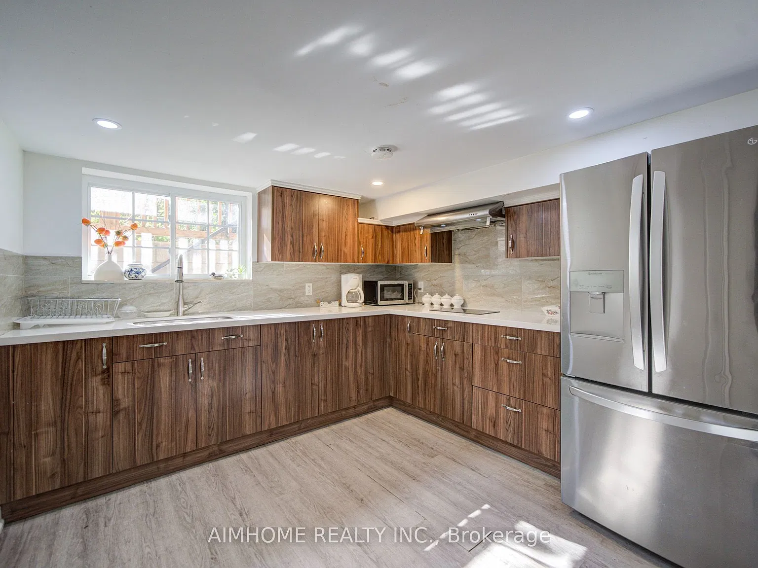 3 bed, $2,800 — Photo 3