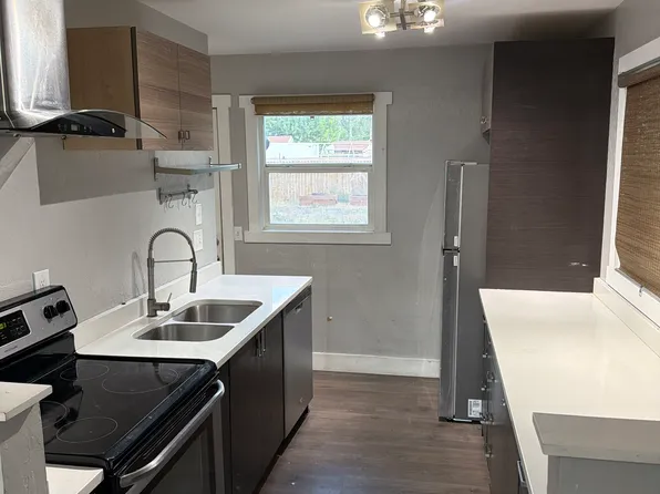 867 W Fayette Ave, Salt Lake City, UT 84104