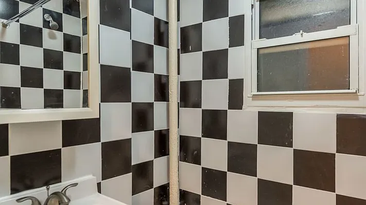 Rented by Nooklyn NYC LLC | media 3