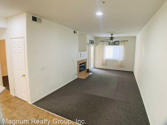 3rd image of 26460 Arboretum Way Unit 1203