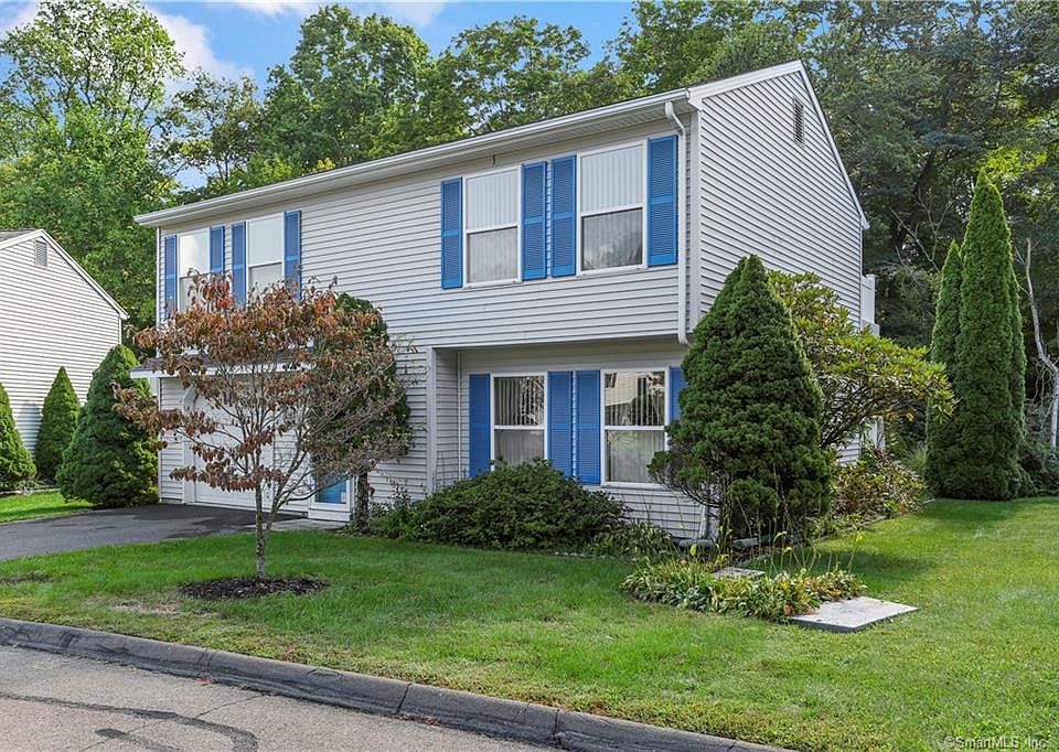 1st image of 127 Branca Ct #127