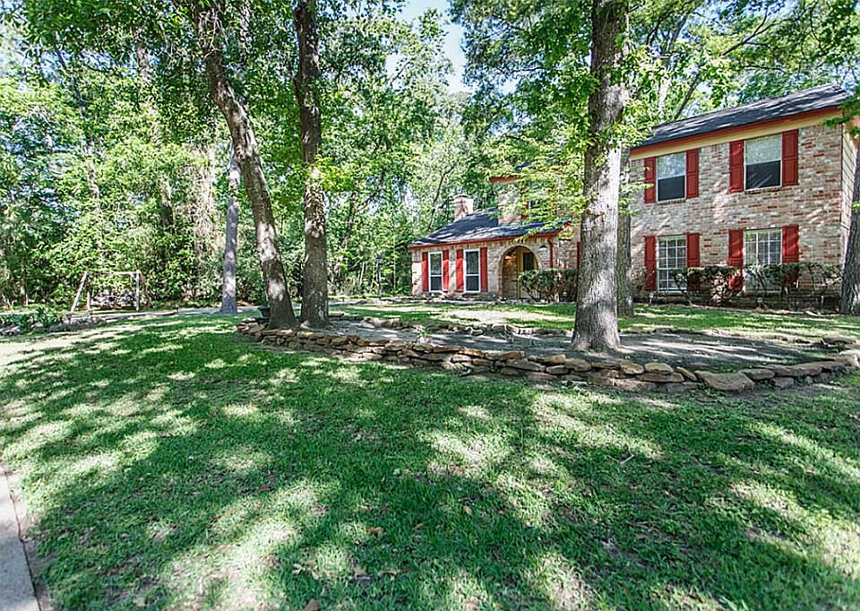 1st image of 2107 Parkdale Dr