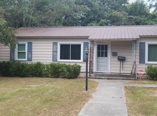 31 Porter St, Williston, SC 29853
