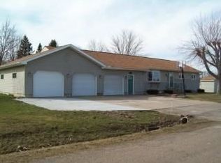 1400 S Balboa Ave, Marshfield, WI 54449