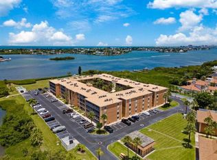12760 Indian Rocks Rd APT 1110, Largo, FL 33774
